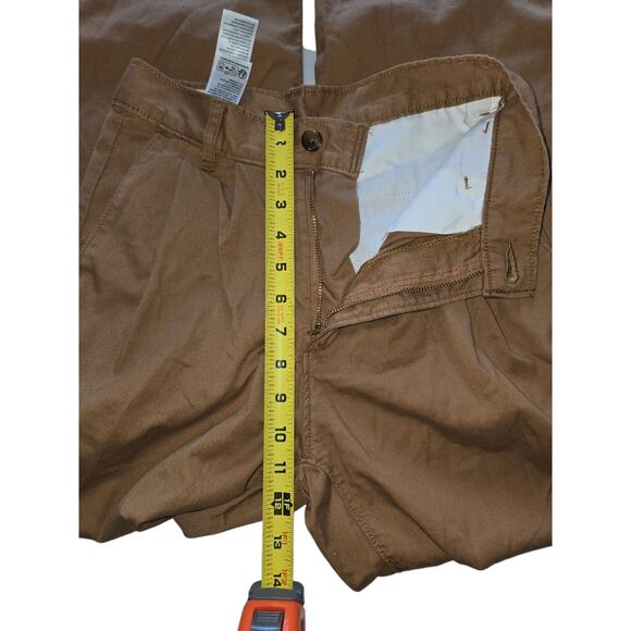 Womens Levis Waterless Brown Pleated W23 L30 Pockets EUC - Picture 10 of 16
